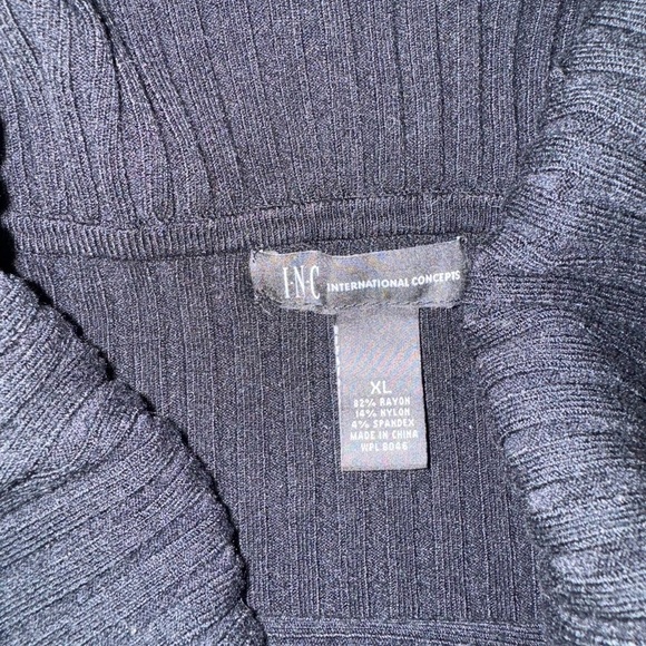 Elegant loose turtle sweater - Picture 5 of 7